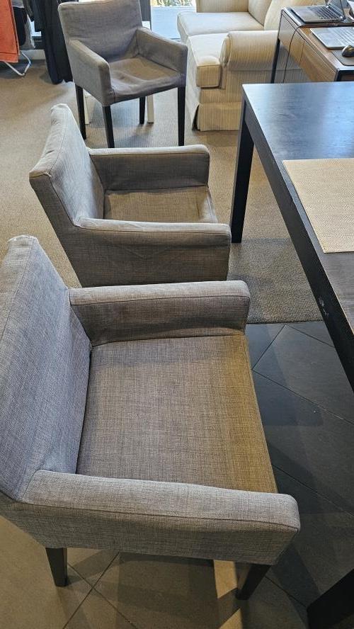 Second-hand Dining Table with 4 Chairs - Photo 6)