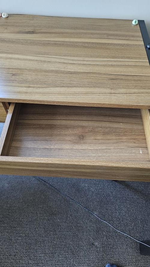 Second-hand Desk - Photo 6)