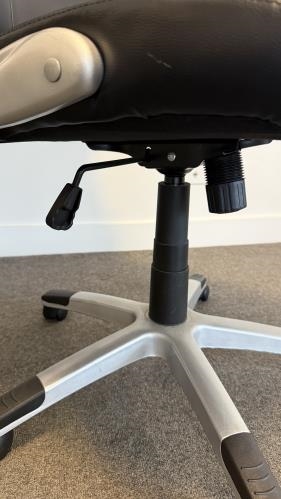 Second-hand Office Swivel Chair - Photo 6)