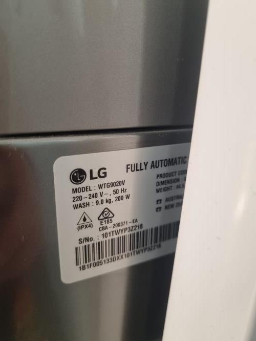 Second-hand LG 9kg Top Load Washing Machine - Photo 6)
