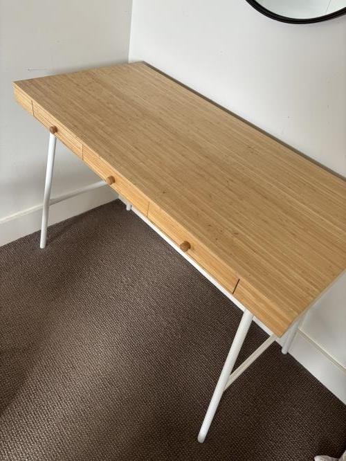 Second-hand Desk - Photo 6)