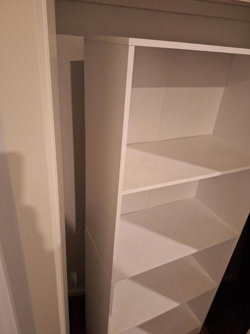 Second-hand Bookshelf - Photo 6)