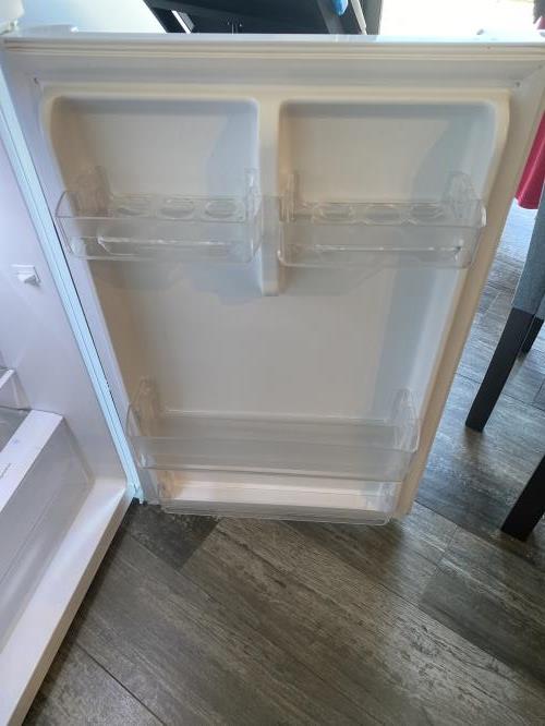 Second-hand Haier 221L Top Mount Fridge - Photo 6)