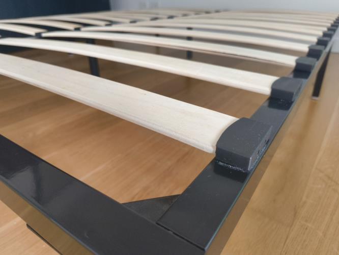Second-hand Queen Size Bed Frame - Photo 7)