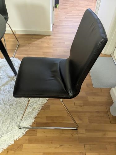 Second-hand IKEA Dining Table with 4 Chairs - Photo 7)