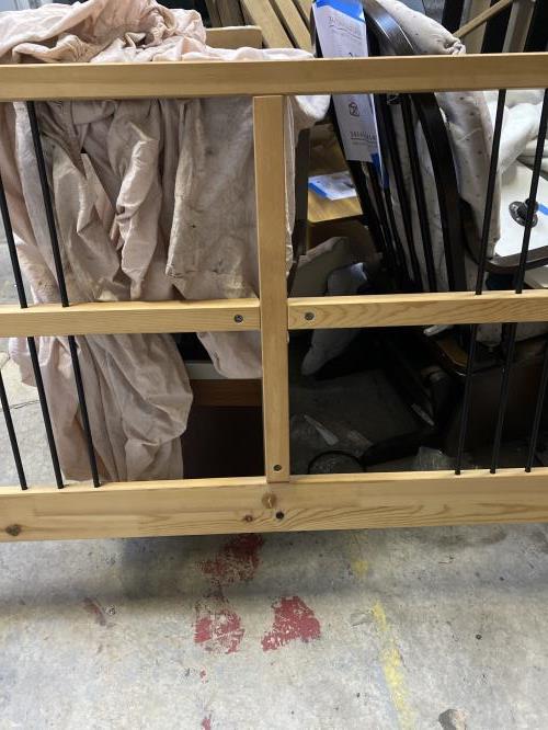 Second-hand IKEA Queen Size Bed Frame - Photo 7)