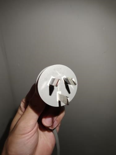 Second-hand Chiq 432L Bottom Mount Fridge - Photo 7)