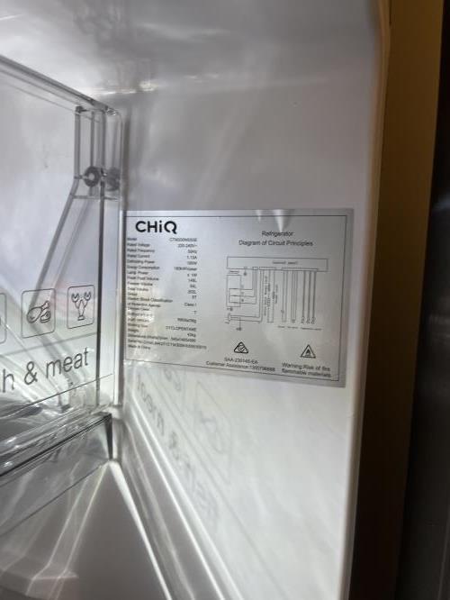 Second-hand Chiq 202L Top Mount Fridge - Photo 7)