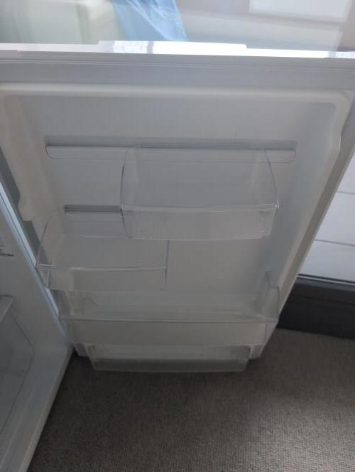 Second-hand Westinghouse 231L Top Mount Fridge - Photo 7)