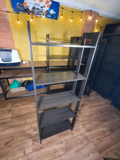 Second-hand IKEA Bookshelf - Photo 7)