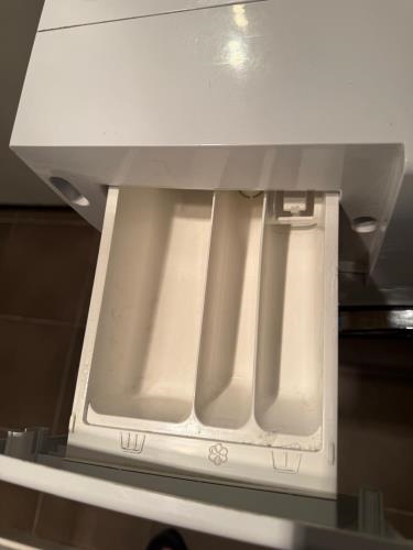 Second-hand Kogan 9kg / 6kg Washer-Dryer Combo - Photo 7)