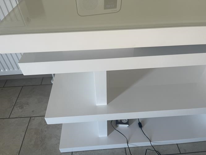 Second-hand Stunning Side Table - Photo 7)