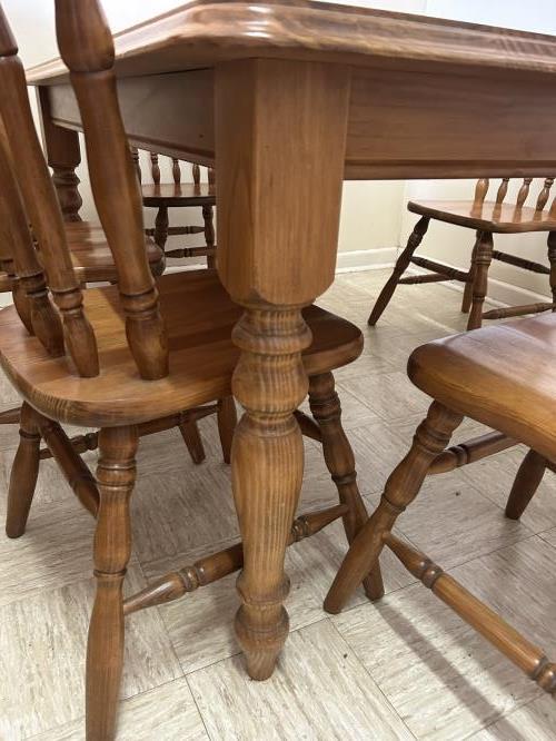 Second-hand Dining Table with 6 Chairs - Photo 7)