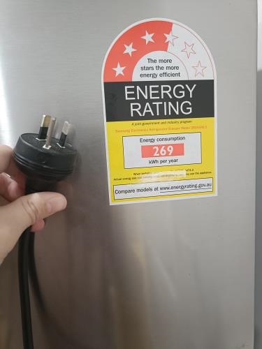 Second-hand Samsung 255L Top Mount Fridge - Photo 7)