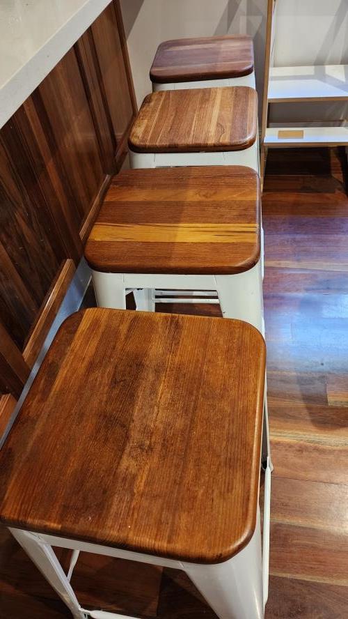 Second-hand Set of 4 Bar Stools - Photo 7)