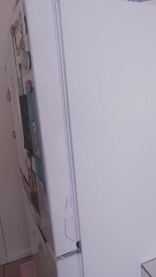 Second-hand Euromaid 311L Top Mount Fridge - Photo 7)