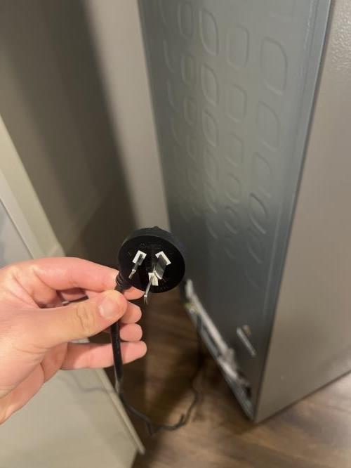 Second-hand Hisense 326L Top Mount Fridge - Photo 7)