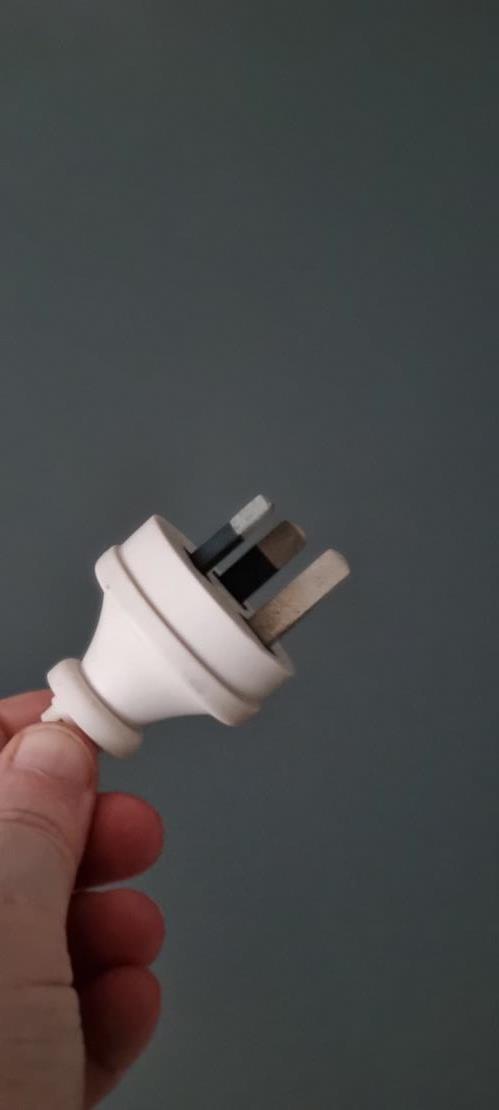 Second-hand Whirlpool 290L Bottom Mount Fridge - Photo 7)