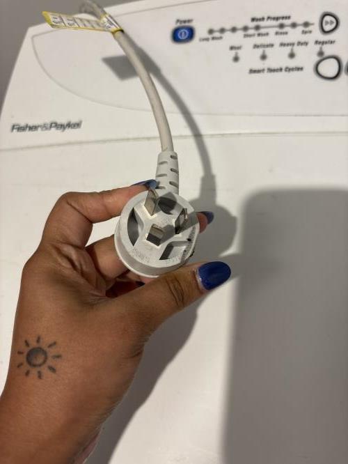 Second-hand Fisher & Paykel 5.5kg Top Load Washing Machine - Photo 7)