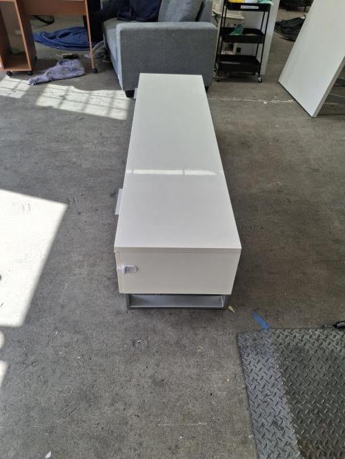 Second-hand Entertainment Unit - Photo 7)