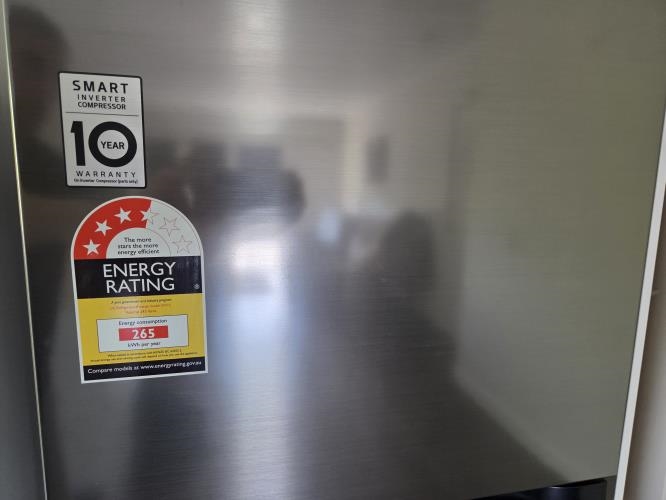 Second-hand LG 243L Top Mount Fridge - Photo 7)