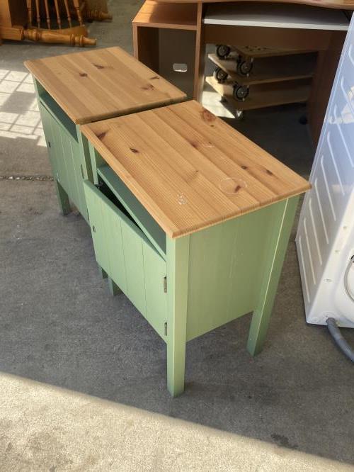 Second-hand Pair of Bedside Tables - Photo 7)