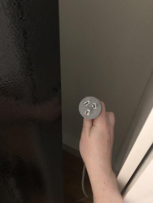 Second-hand Chiq 255L Top Mount Fridge - Photo 7)