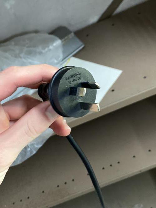 Second-hand Hisense 203L Top Mount Fridge - Photo 7)