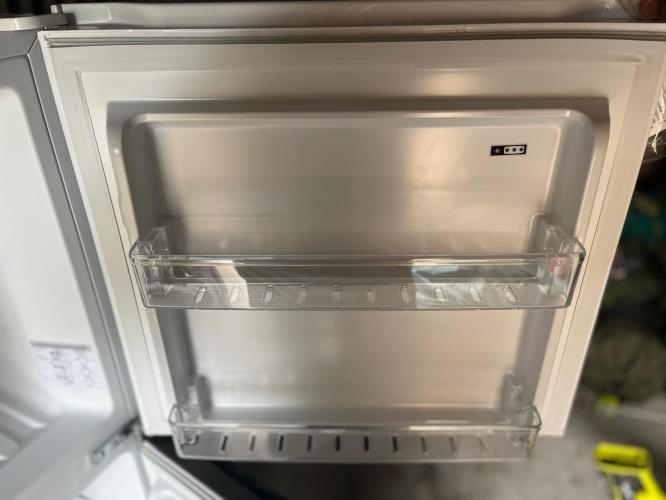Second-hand Hisense 205L Top Mount Fridge - Photo 7)