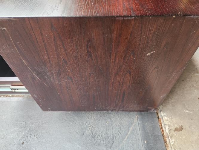 Second-hand Entertainment Unit - Photo 7)