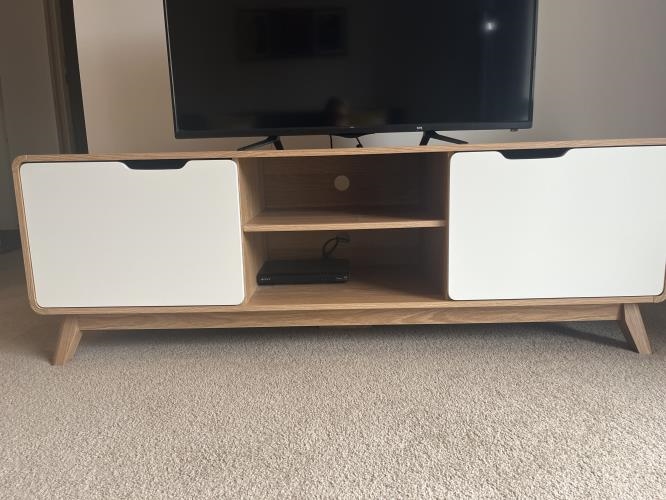 Second-hand Entertainment Unit - Photo 7)