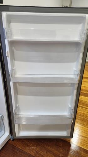 Second-hand Hisense 326L Top Mount Fridge - Photo 7)