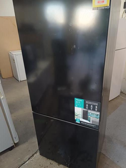 Second-hand Hisense 417L Bottom Mount Fridge - Photo 7)