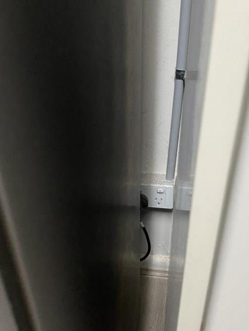 Second-hand Samsung 400L Top Mount Fridge - Photo 7)