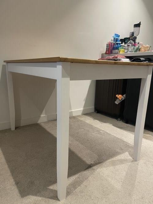 Second-hand IKEA Dining Table with 4 Chairs - Photo 7)