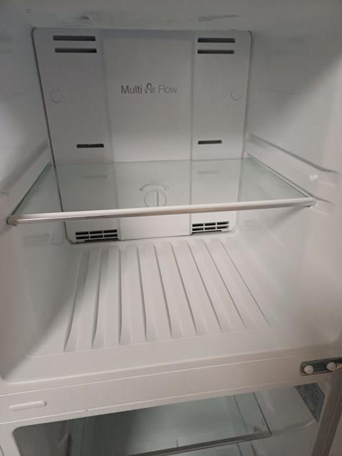 Second-hand Chiq 202L Top Mount Fridge - Photo 7)
