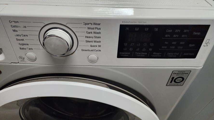 Second-hand LG 7.5kg Front Load Washing Machine - Photo 8)