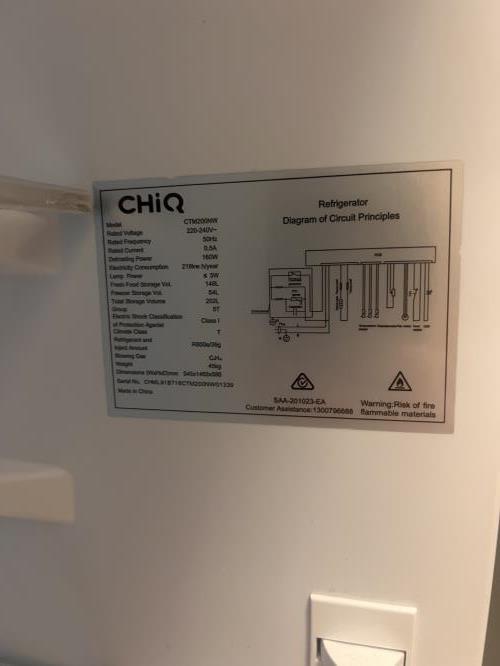 Second-hand Chiq 202L Top Mount Fridge - Photo 8)