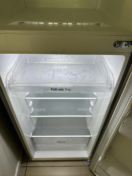 Second-hand LG 243L Top Mount Fridge - Photo 8)