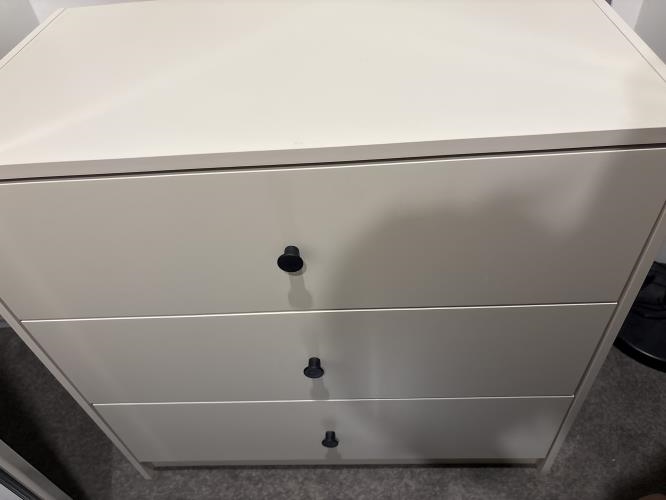 Second-hand IKEA Chest of 3 Drawers - Photo 8)
