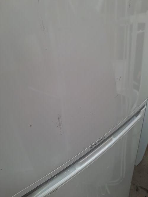Second-hand Westinghouse 230L Top Mount Fridge - Photo 8)