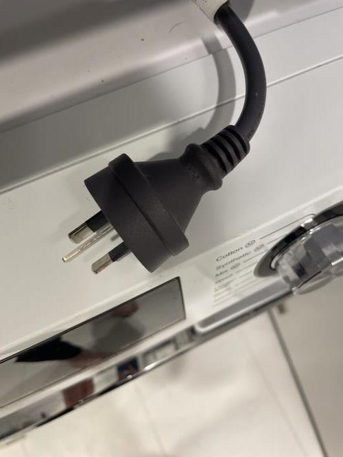 Second-hand Haier 8.5kg Front Load Washing Machine - Photo 8)