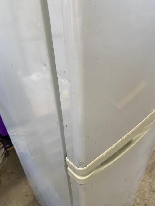 Second-hand LG 253L Top Mount Fridge - Photo 8)