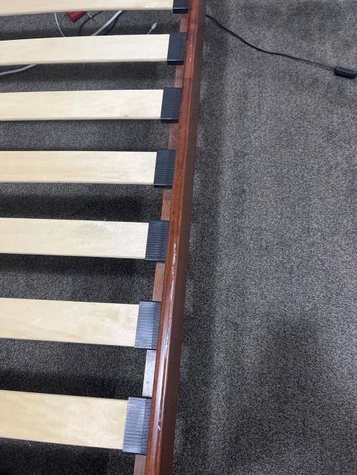 Second-hand Queen Size Bed Frame - Photo 8)