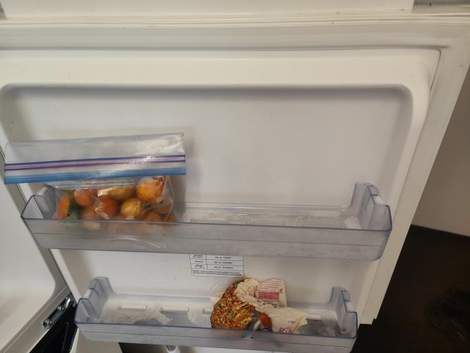 Second-hand TCL 198L Top Mount Fridge - Photo 8)