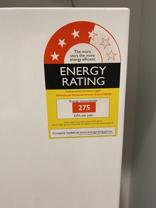 Second-hand Westinghouse 231L Top Mount Fridge - Photo 8)