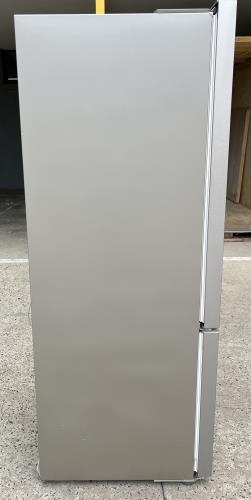 Second-hand Fisher & Paykel 442L Bottom Mount Fridge - Photo 8)