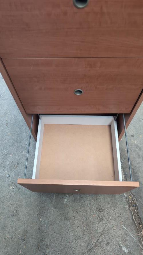 Second-hand 3 Drawer Cabinet - Photo 8)