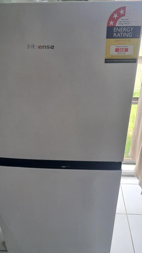 Second-hand Hisense 205L Top Mount Fridge - Photo 8)