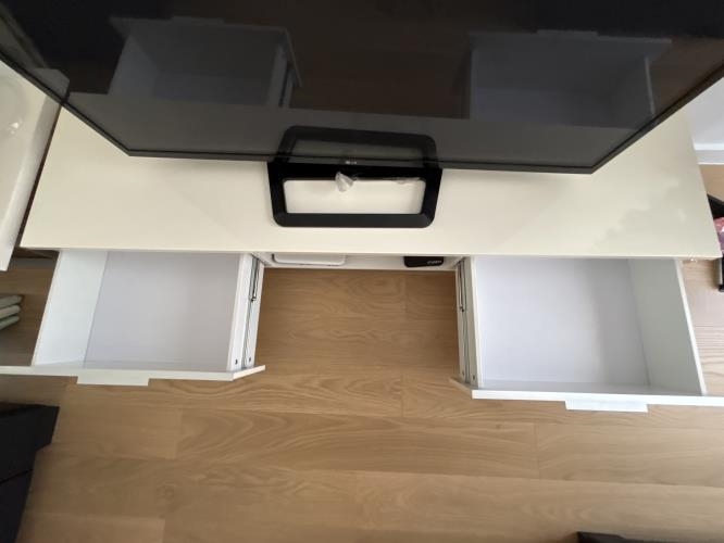 Second-hand Entertainment Unit - Photo 8)